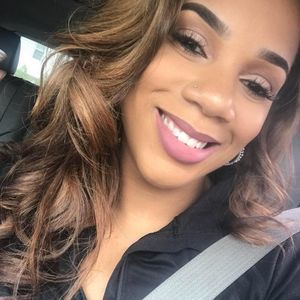 Meet your Posher, Jasmine